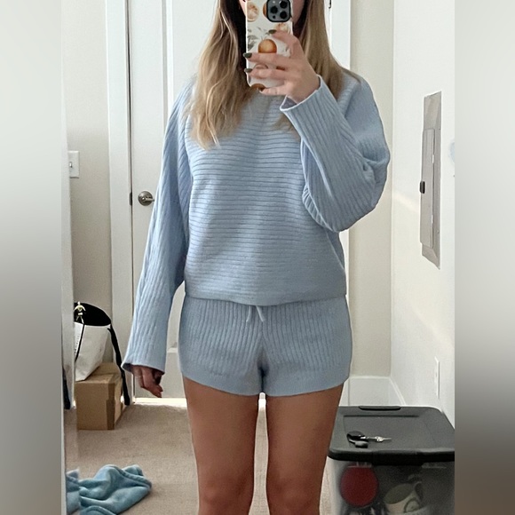 Reformation Cort Short Set - Picture 9 of 9